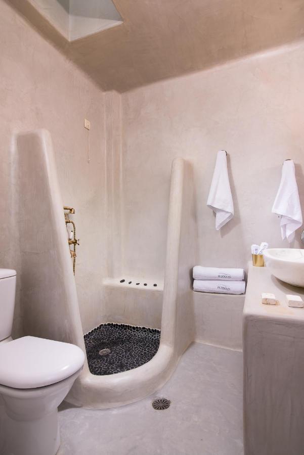 Hotel Pezoules Of Oia Zewnętrze zdjęcie